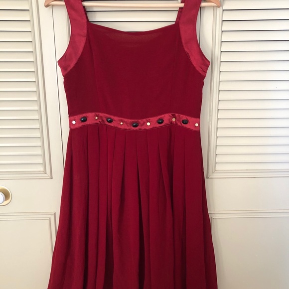 💥💥Beautiful Red Dress - Picture 6 of 8